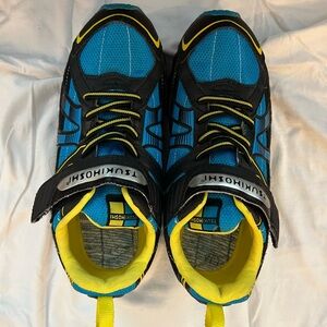 Tsukihoshi sneakers sz 3. Never worn missing insoles.